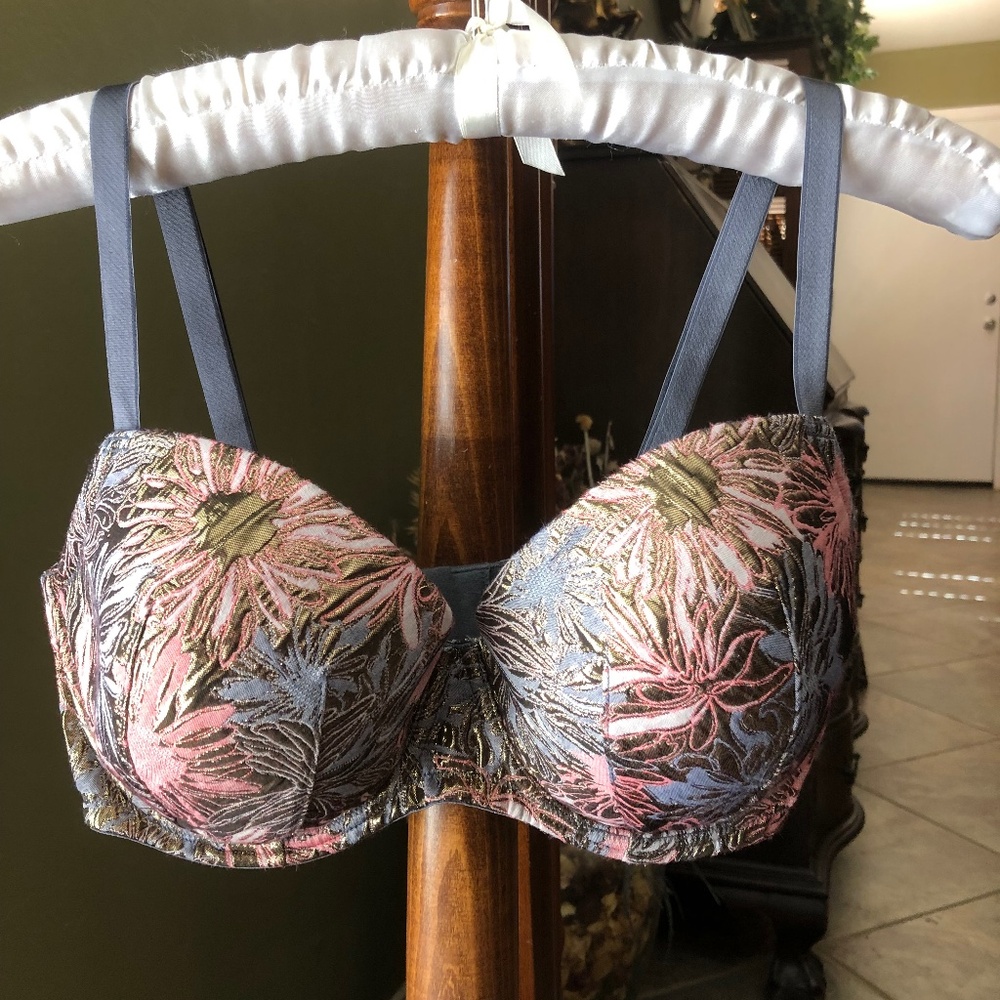 Vintage 34DDD Victoria's Secret Dream Angels Lined Demi